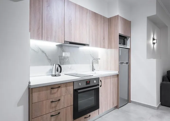 Next Door, Nilie Hospitality Mgmt