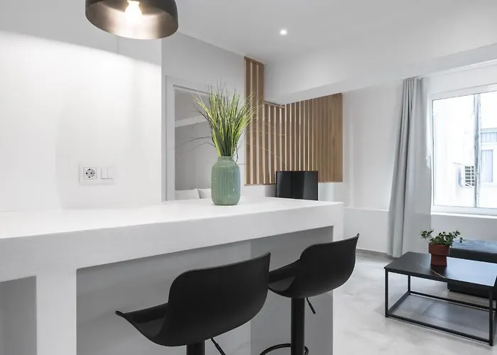 Next Door, Nilie Hospitality Mgmt דירה *