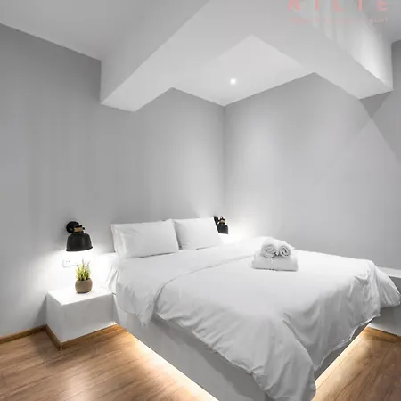 Next Door, Nilie Hospitality Mgmt