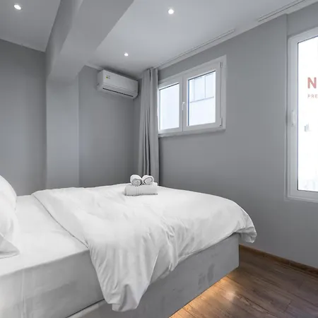 Next Door, Nilie Hospitality Mgmt * سالونيك