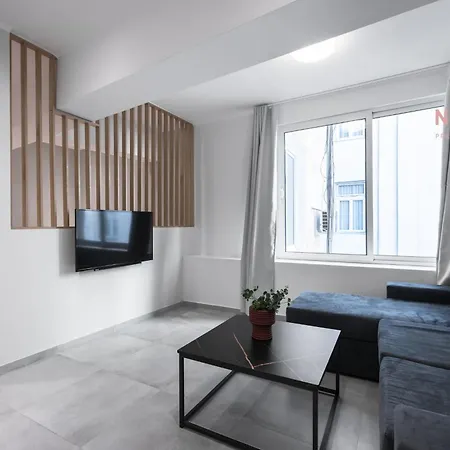 Next Door, Nilie Hospitality Mgmt شقة سالونيك